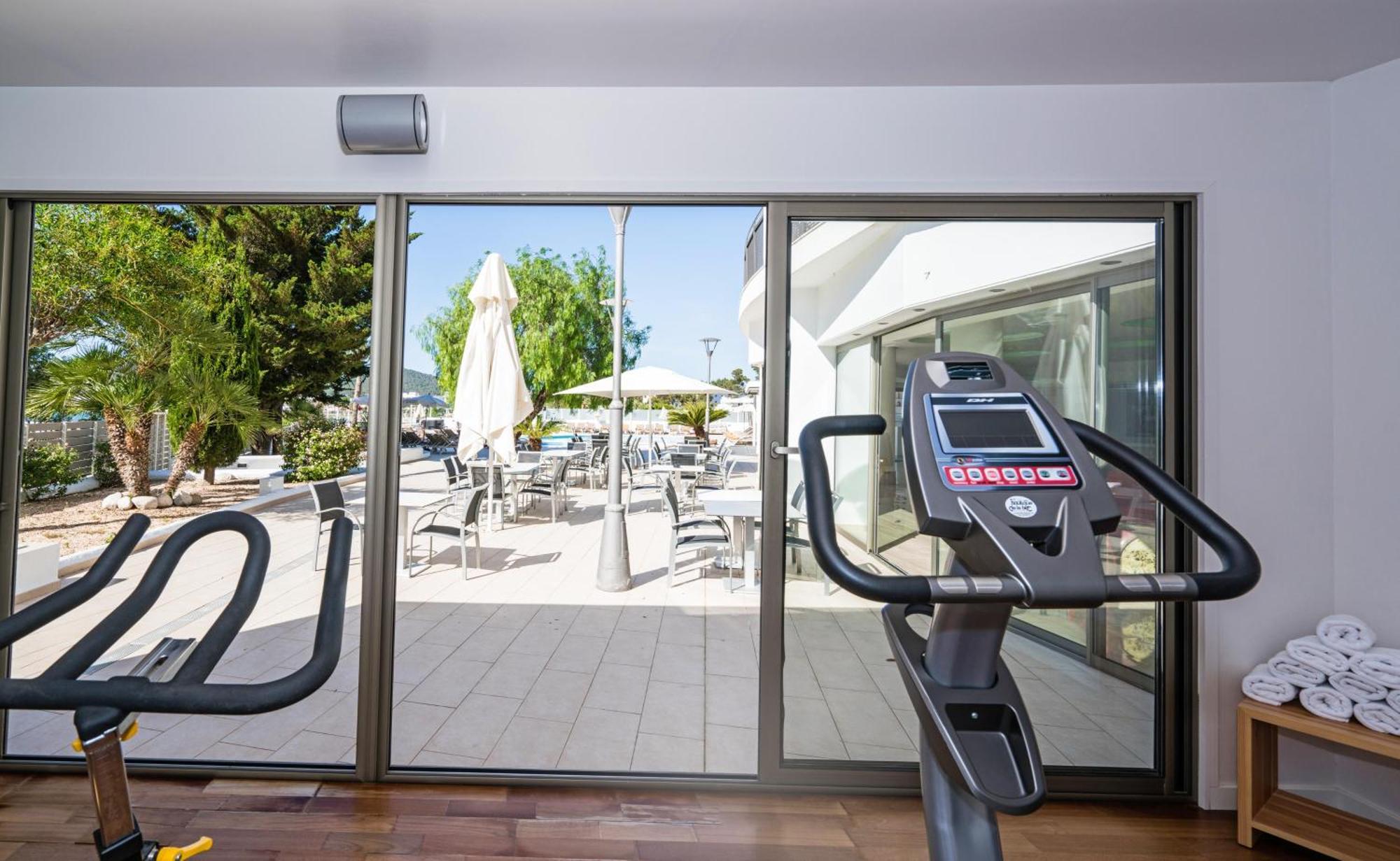 Thb Ocean Beach - Adults Only Sant Antoni de Portmany Exterior foto
