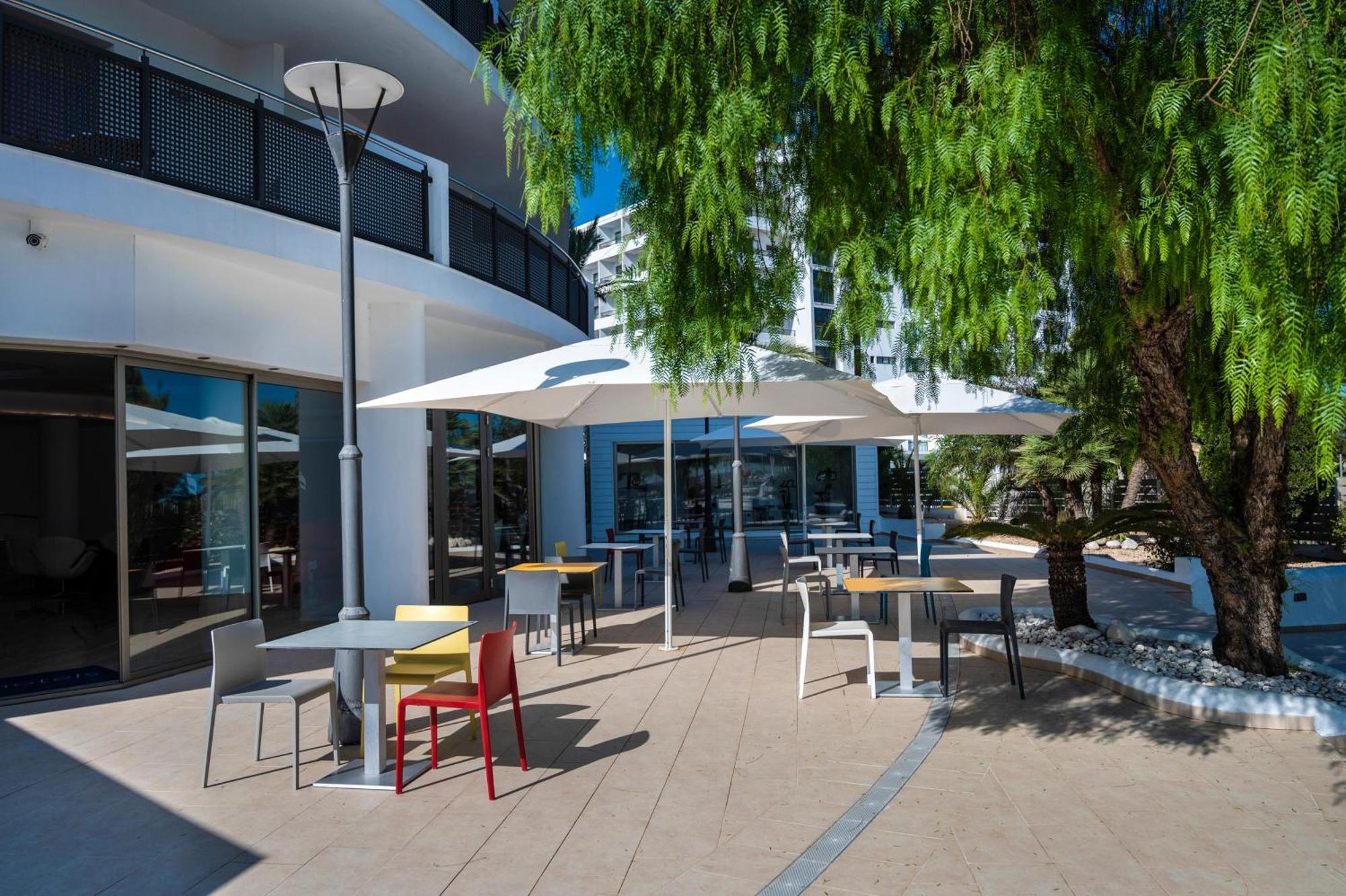 Thb Ocean Beach - Adults Only Sant Antoni de Portmany Exterior foto